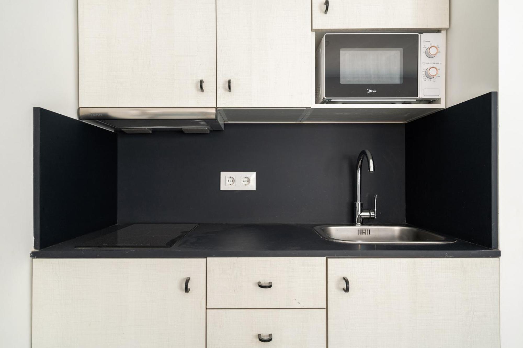 Madriver Apartamentos Reformados Con Parking Gratuito Экстерьер фото