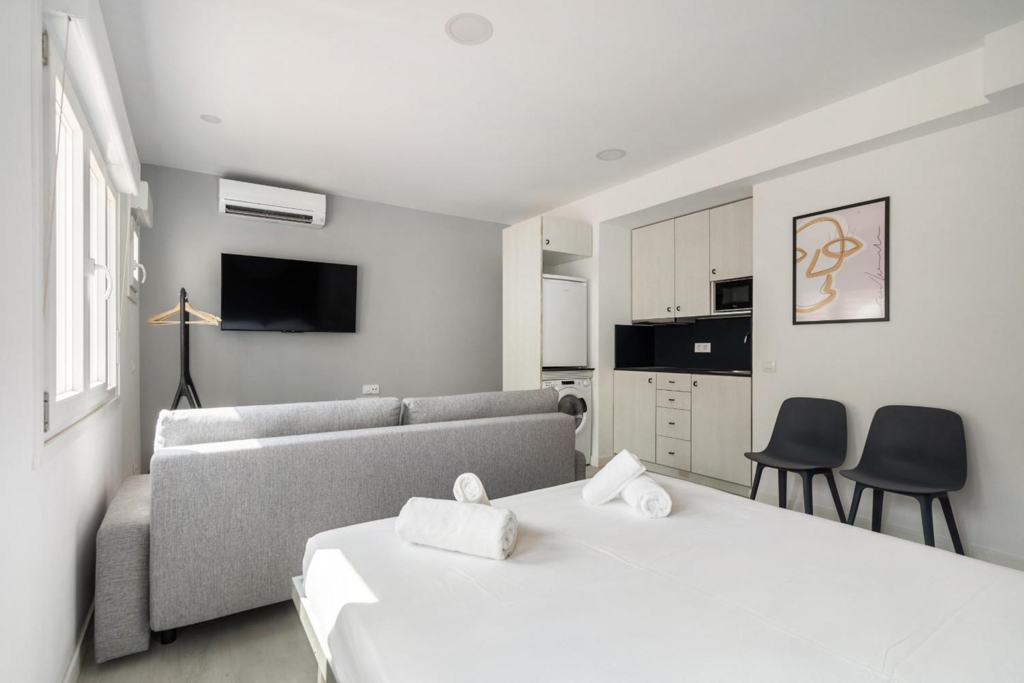 Madriver Apartamentos Reformados Con Parking Gratuito Экстерьер фото
