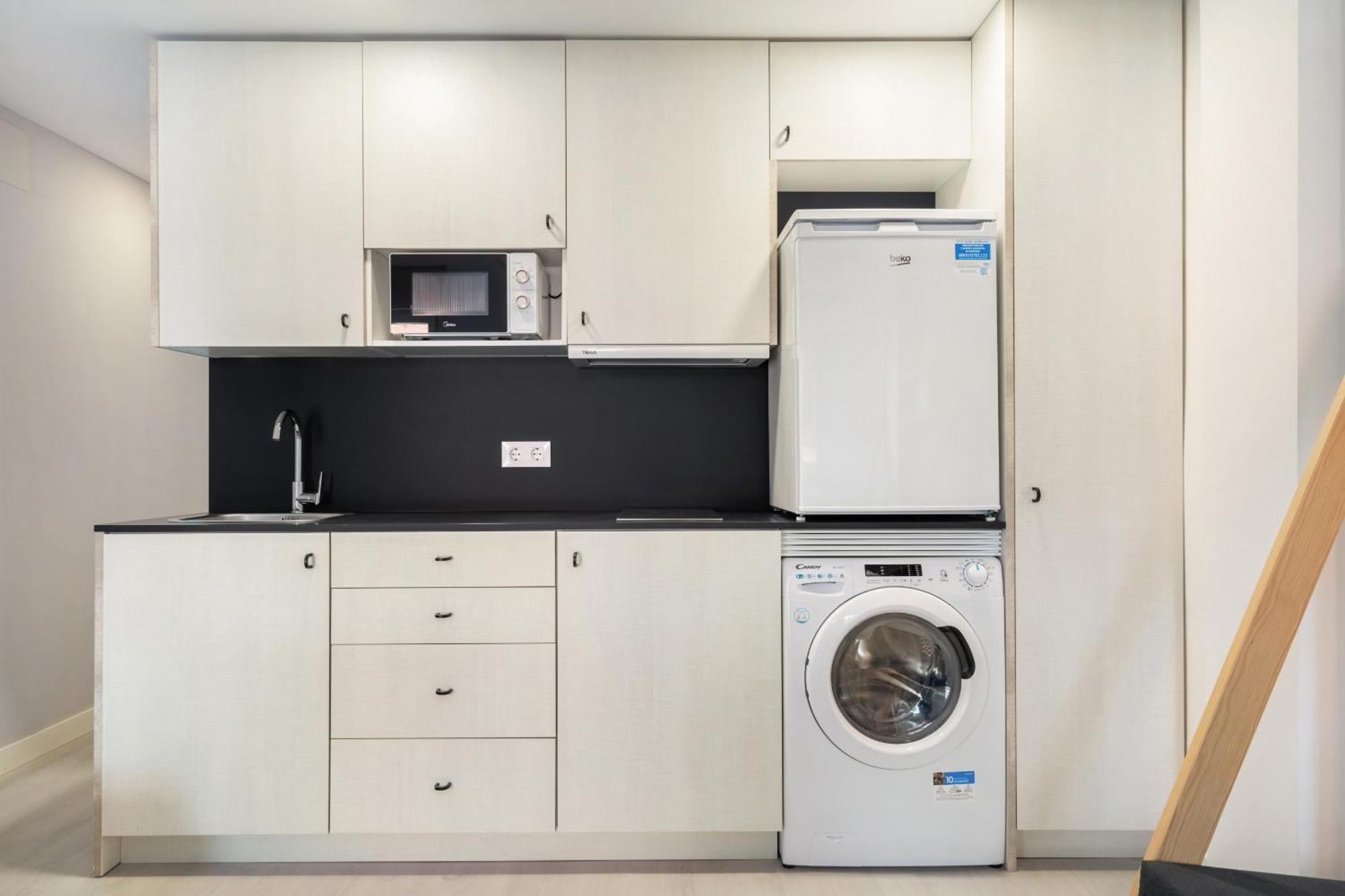 Madriver Apartamentos Reformados Con Parking Gratuito Экстерьер фото