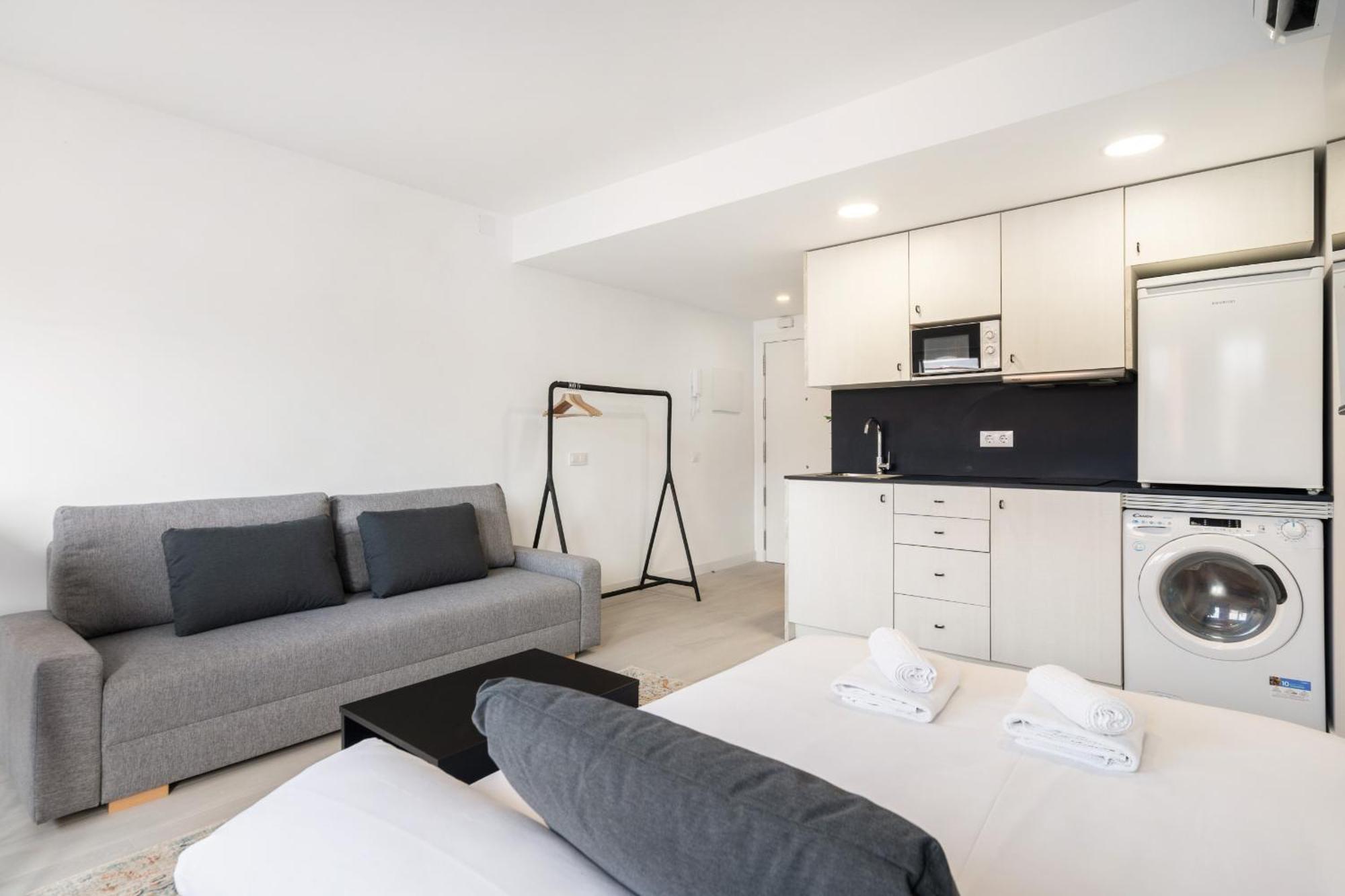 Madriver Apartamentos Reformados Con Parking Gratuito Экстерьер фото