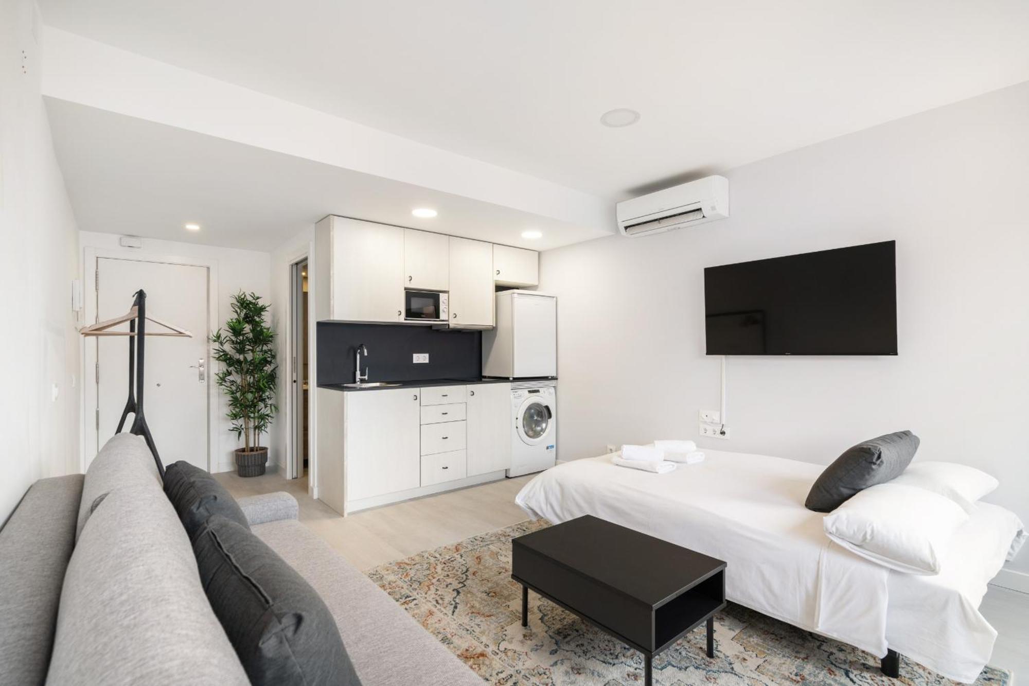 Madriver Apartamentos Reformados Con Parking Gratuito Экстерьер фото